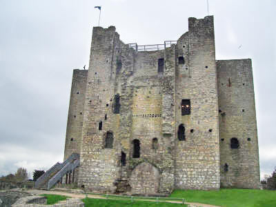 bruce county castle builder